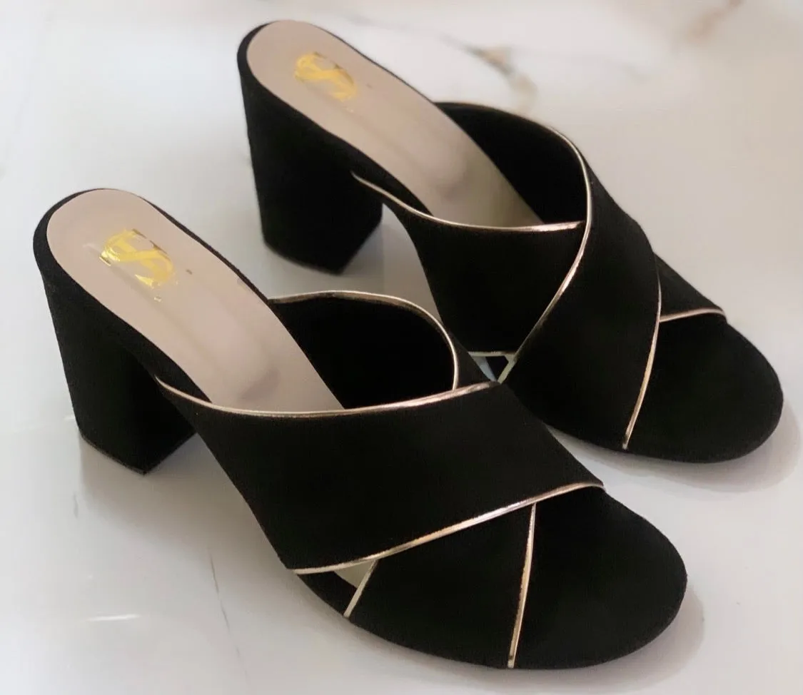 Black-Golden cross Fitted heels