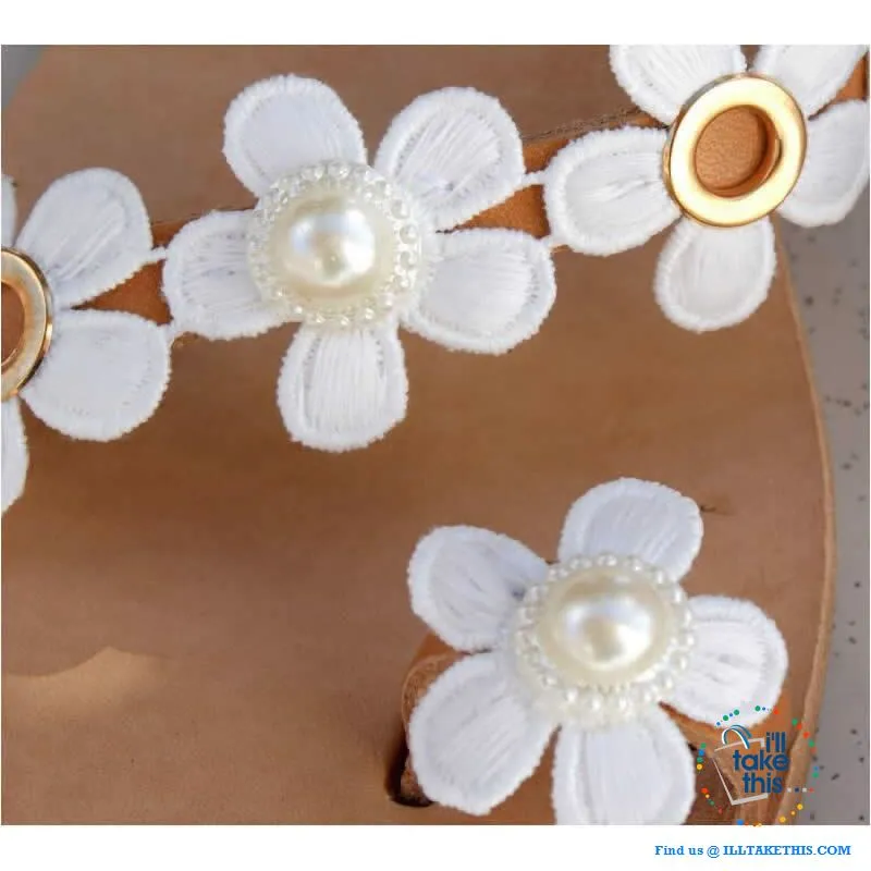 Ladies Bohemian Beach Sandals with 🌼 Crisp White Flowers