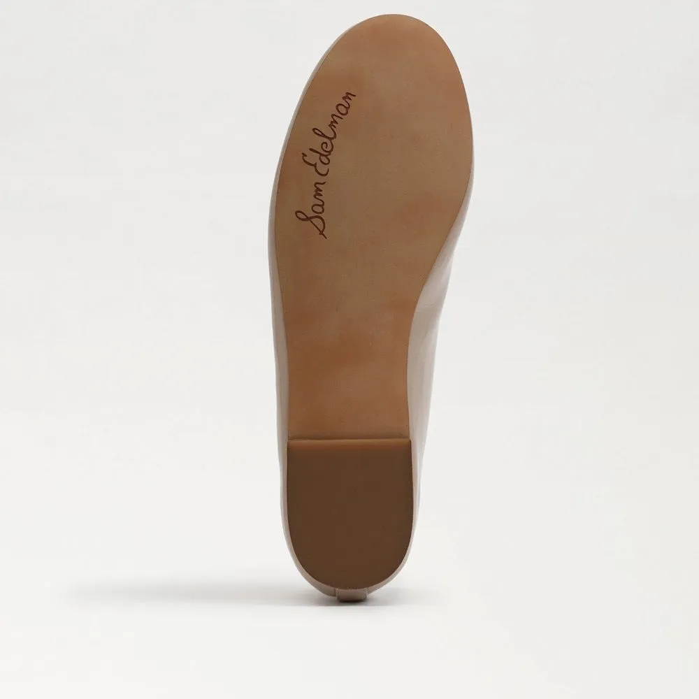 Sam Edelman Felicia Chai Latte Luxe Slip On Rounded Toe Flexible Ballet Flats