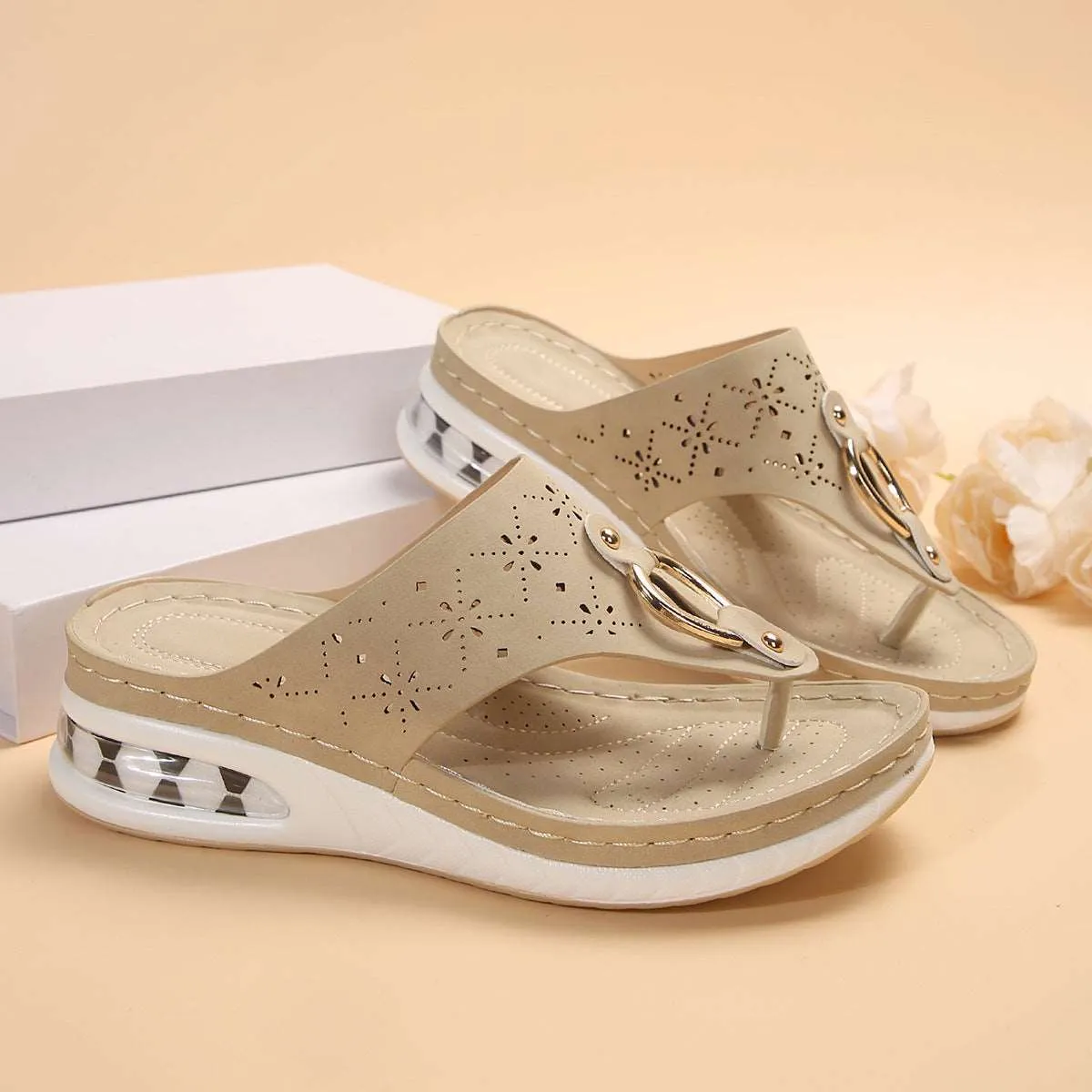 Women’s Thong Sandals with Wedge Heel